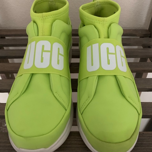 UGG LIME GREEN - Picture 7 of 8